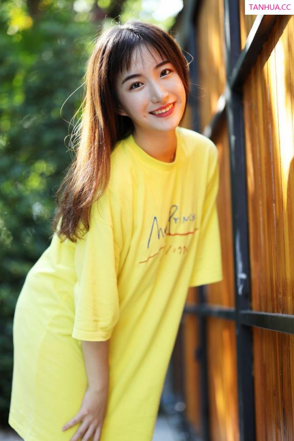 龚天艺 艺儿拿铁 [XIUREN]高清写真图 2019.12.30 艺儿拿铁第1张图片